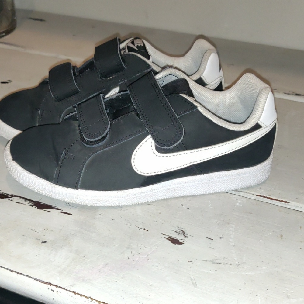 Nike kids